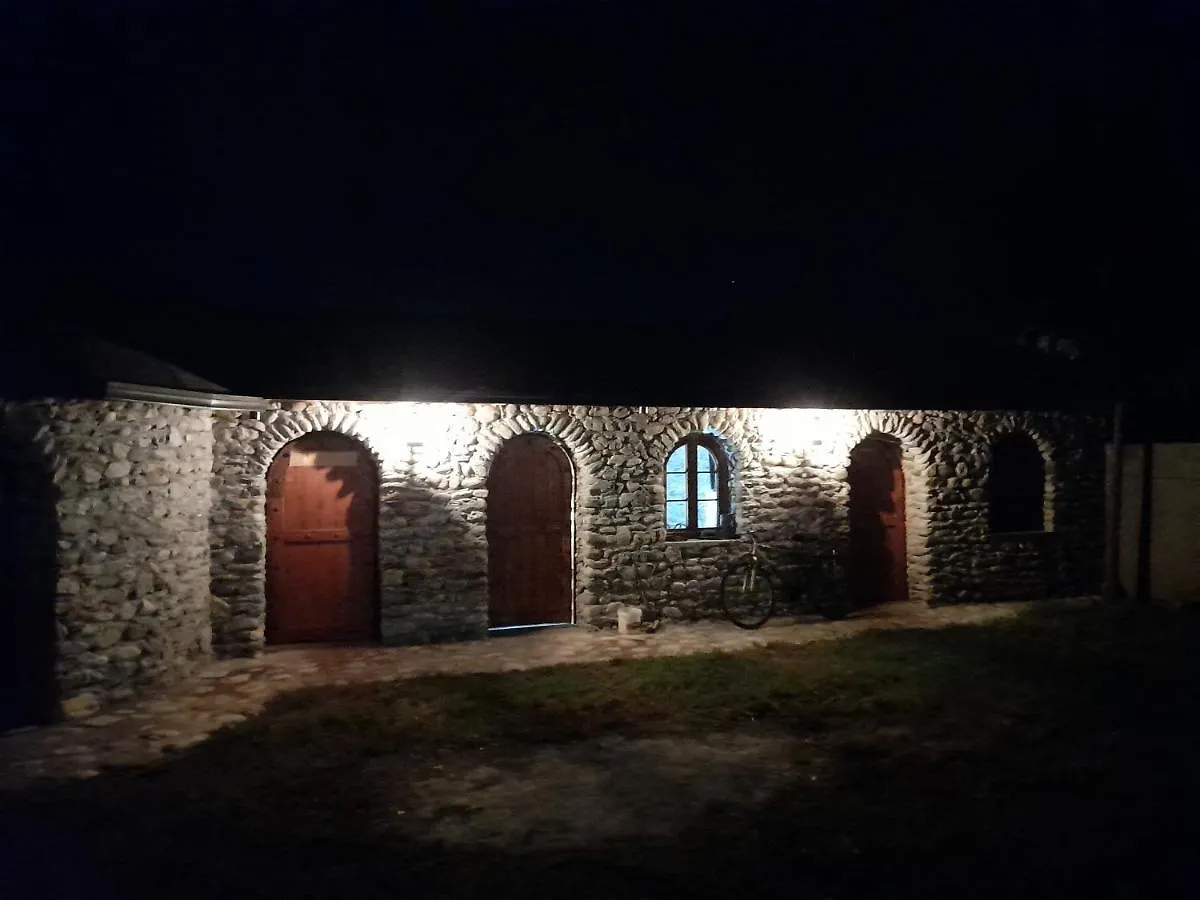 Windmill Shkodra Gesthouse Camping & Grill 0*,