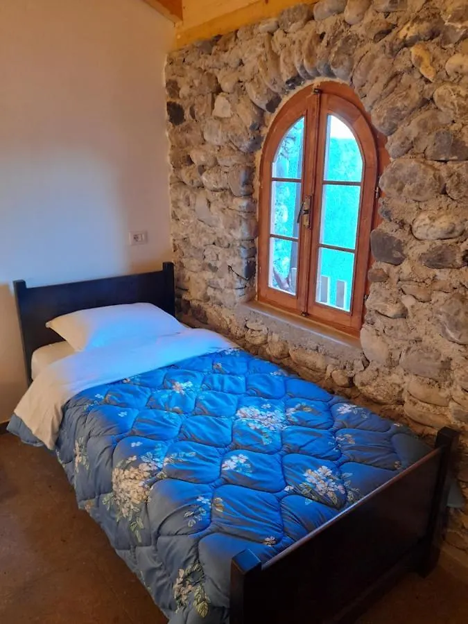 Windmill Shkodra Gesthouse Camping & Grill