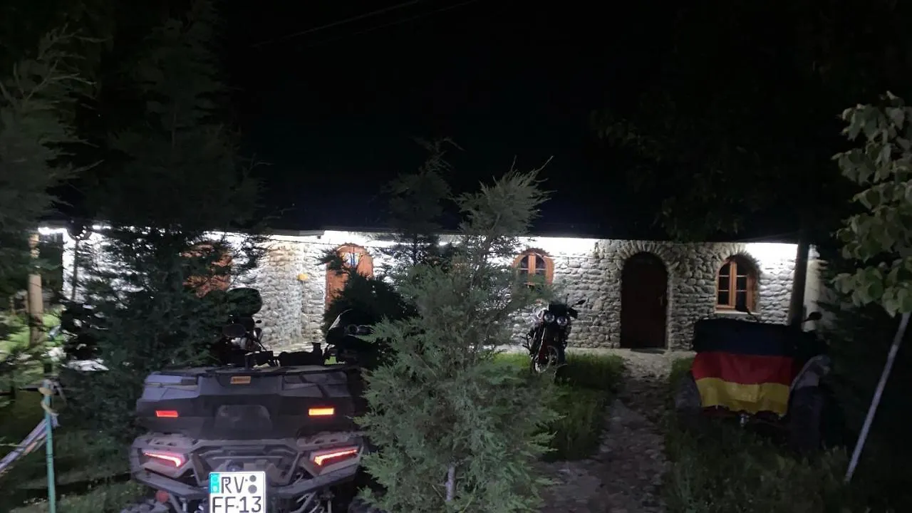 Windmill Shkodra Gesthouse Camping & Grill