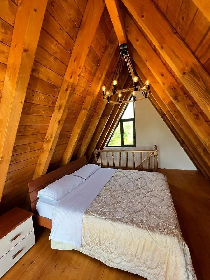 Windmill Shkodra Gesthouse Camping & Grill 0*, Shkoder