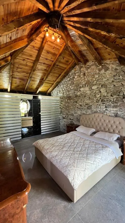 Campingplatz Windmill Shkodra Gesthouse Camping & Grill Albanien