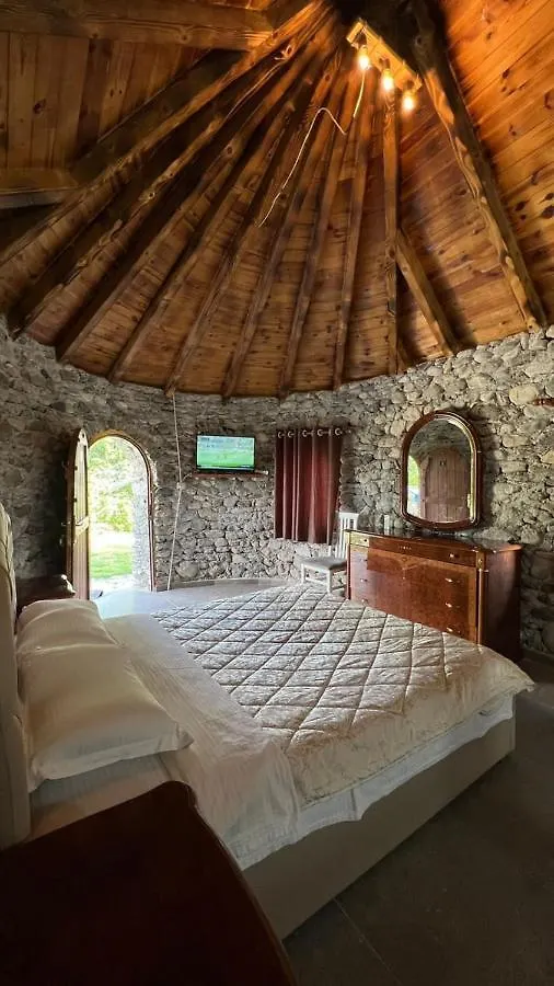 Windmill Shkodra Gesthouse Camping & Grill