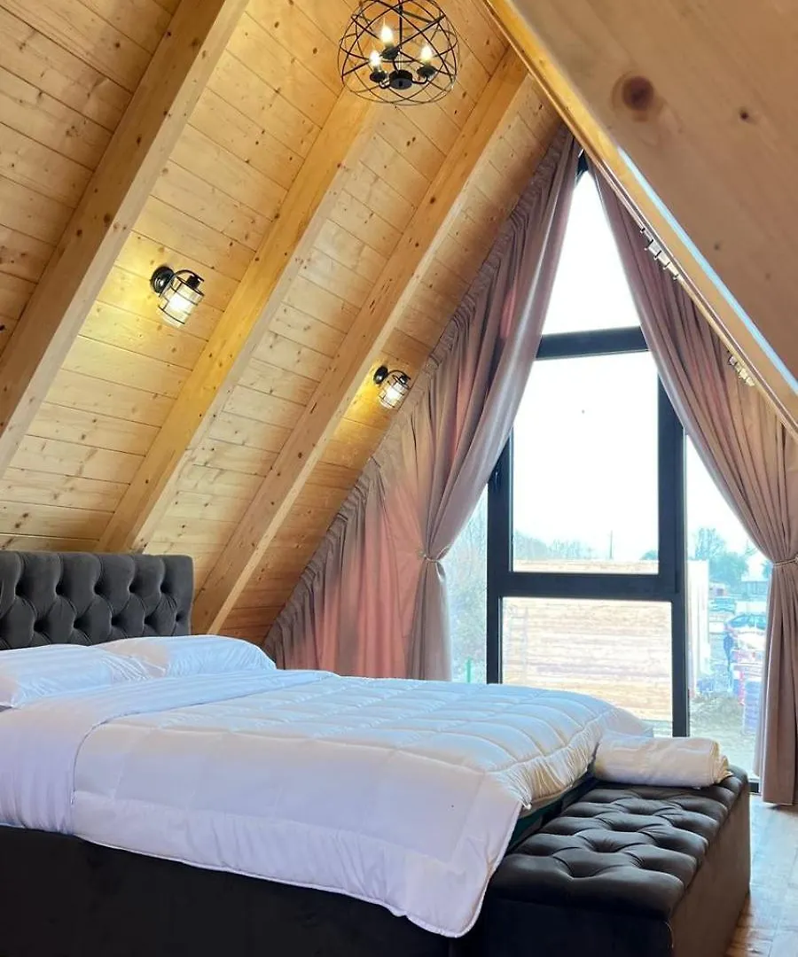 Campsite Windmill Shkodra Gesthouse Camping & Grill