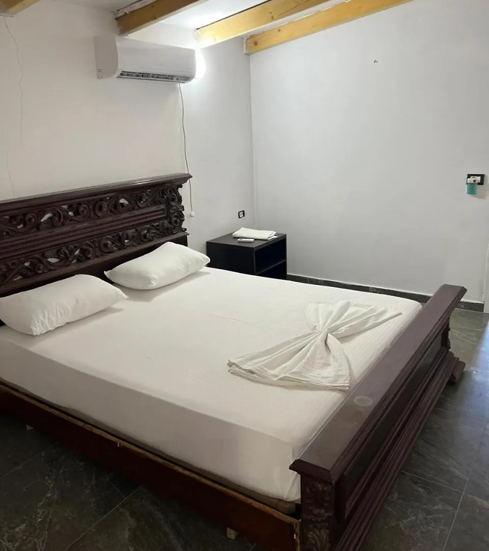 Windmill Shkodra Gesthouse Camping & Grill Campsite Shkoder
