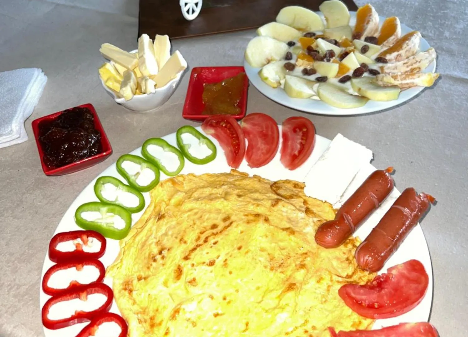 Windmill Shkodra Gesthouse Camping & Grill Shkoder