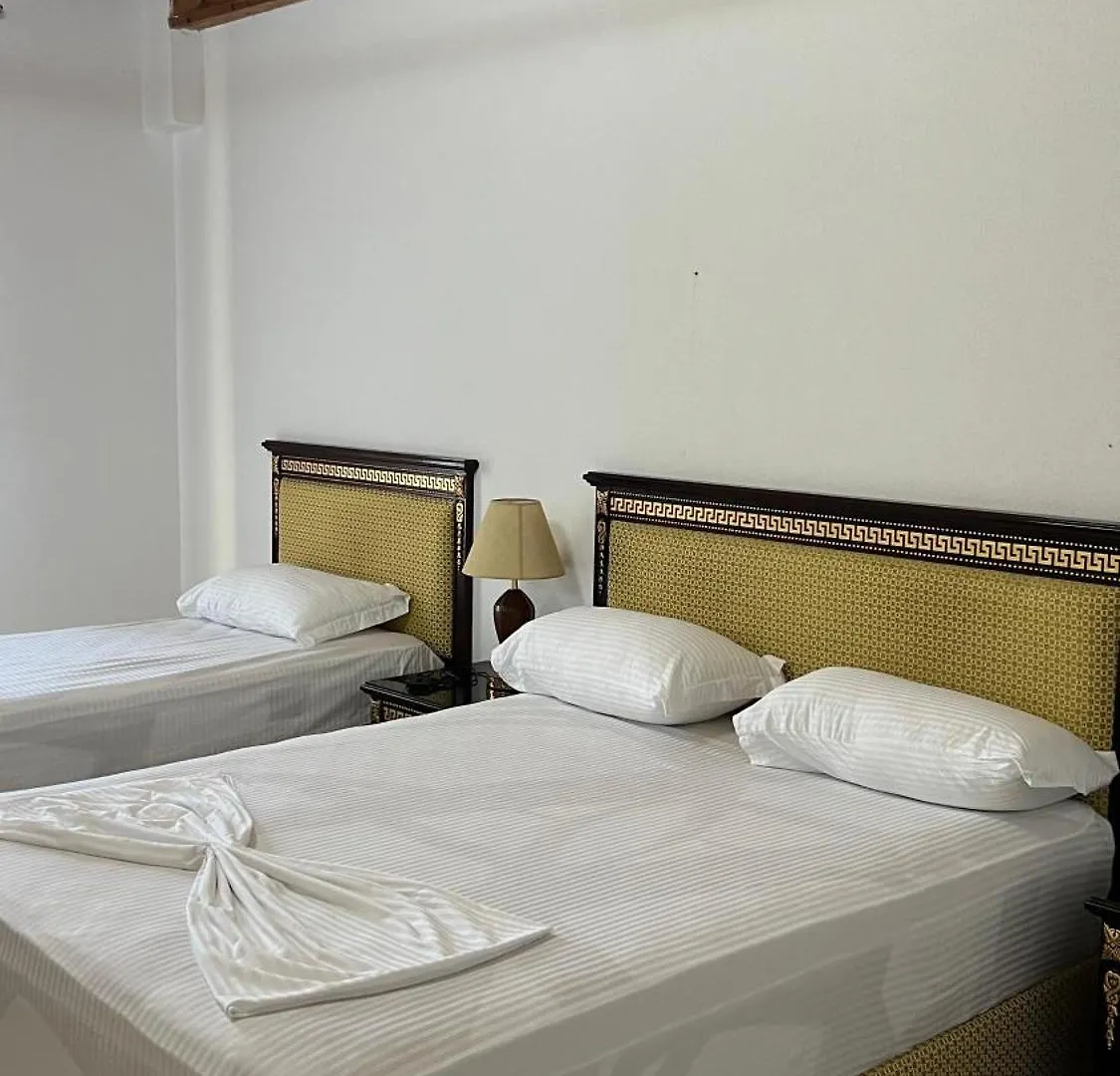 Campsite Windmill Shkodra Gesthouse Camping & Grill