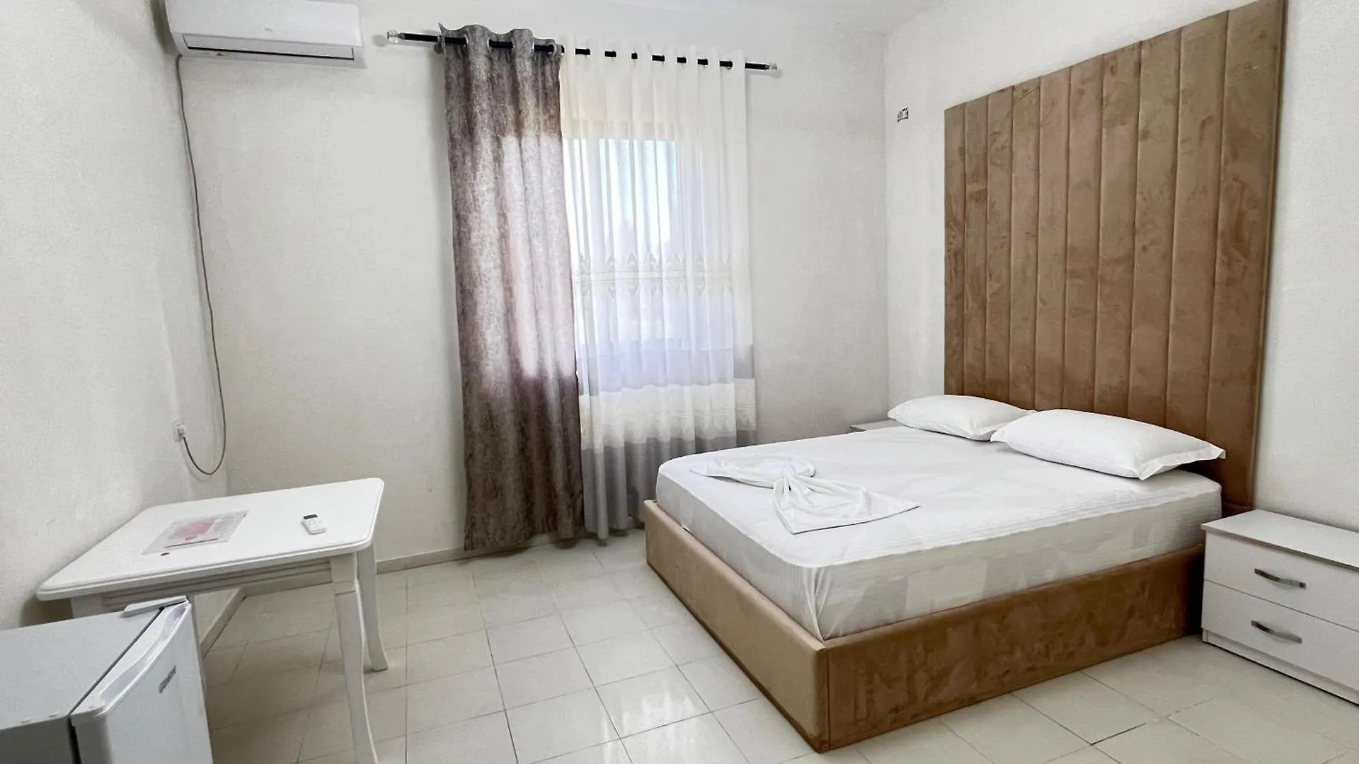Windmill Shkodra Gesthouse Camping & Grill Campingplatz