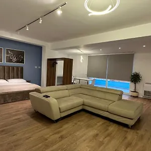Scandinavian Al Apartment Tirana