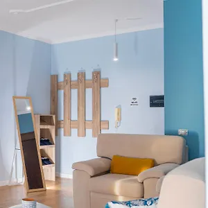 Cane New Bazaar Apartment Tirana